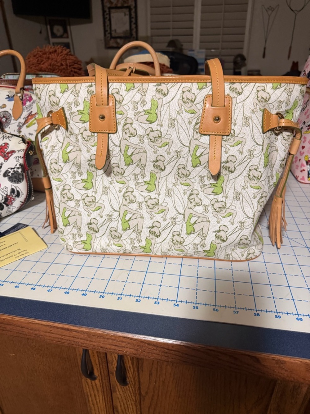 Dooney & Bourke Green Floral Print Tote with Tan Trim - Picture 4 of 4